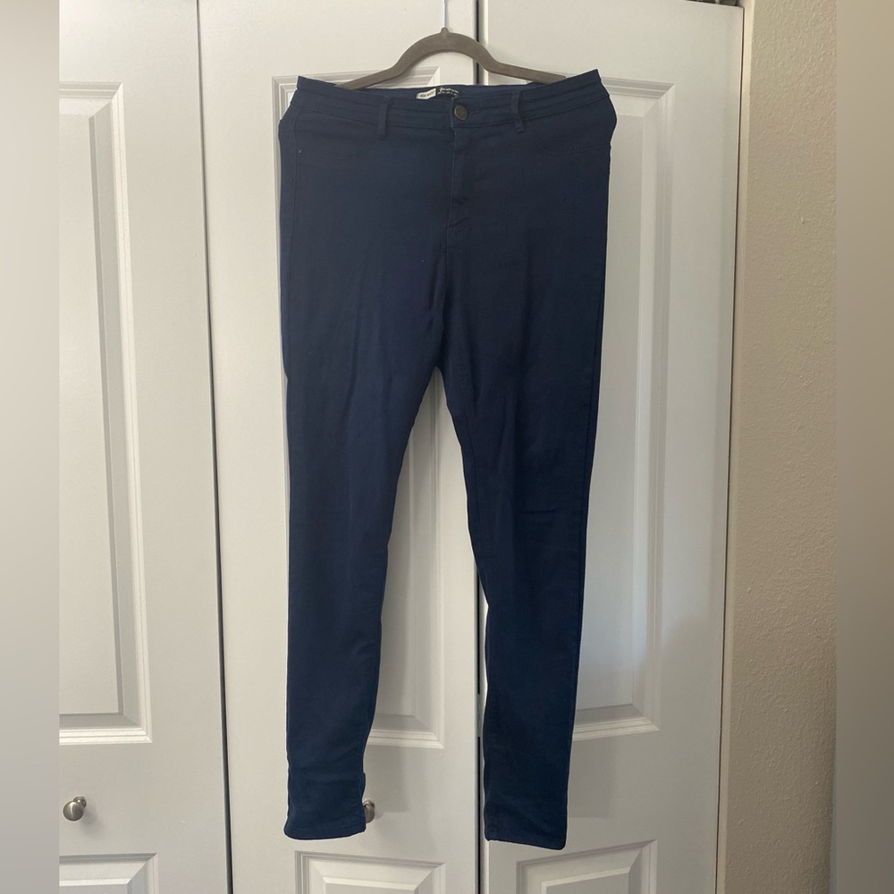 Stradivarius High Wast Blue pants